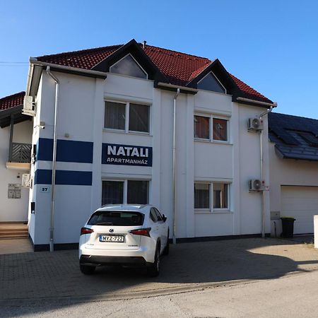 Natali Apartmanhaz Eger Exterior photo