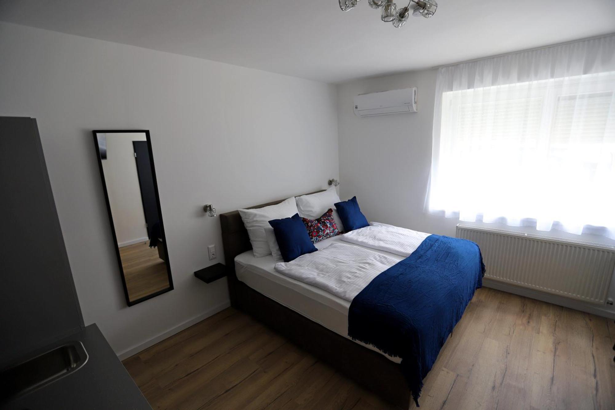 Natali Apartmanhaz Eger Exterior photo
